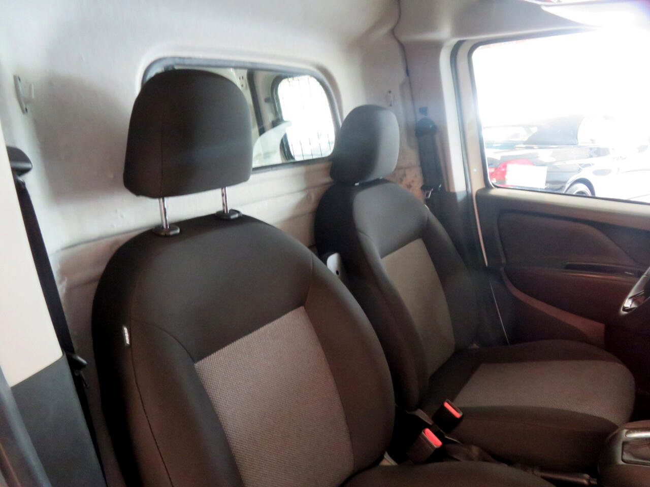 Used 2021 RAM ProMaster City Tradesman w/ Window Group 05 image 35