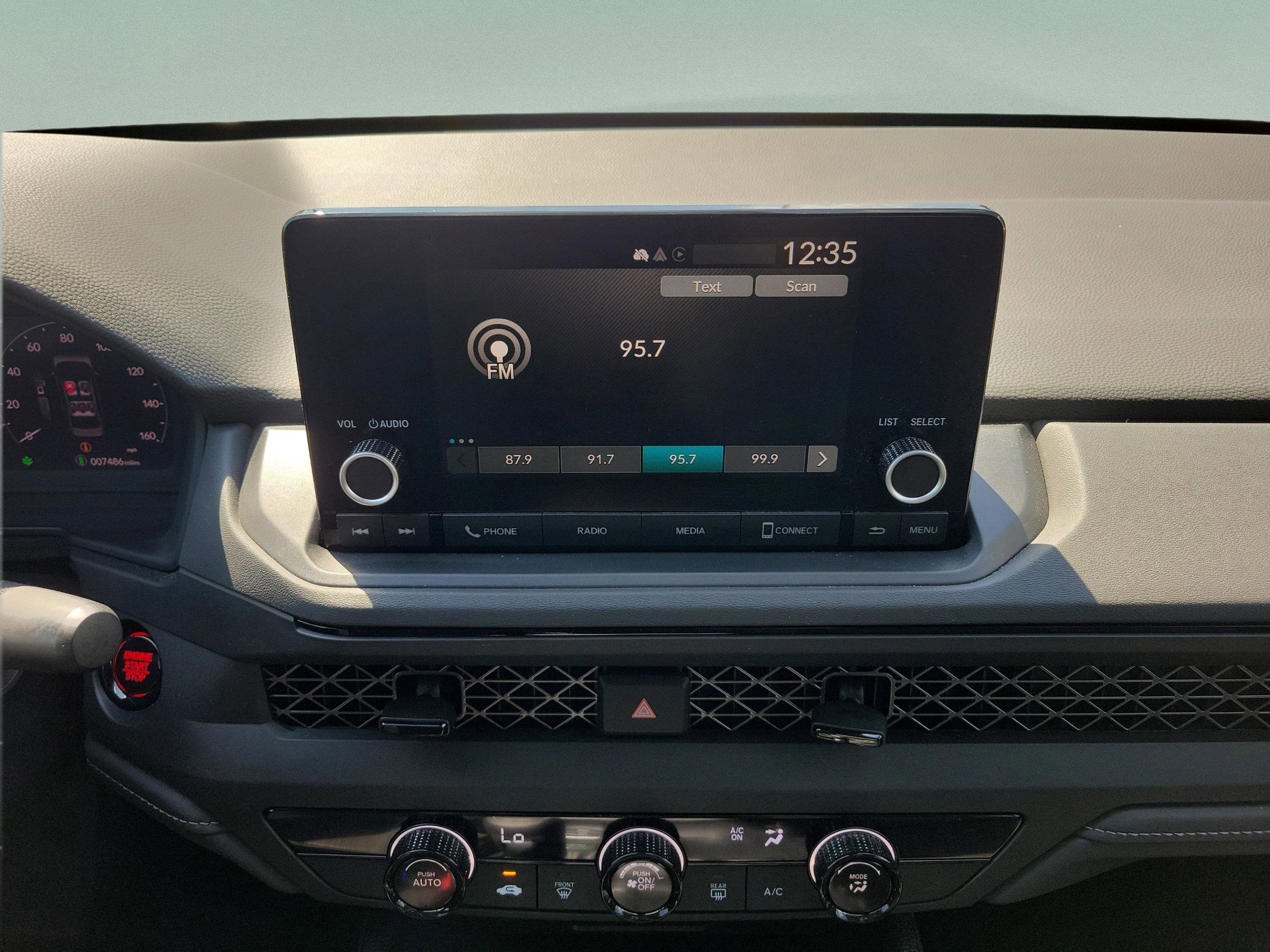 Certified 2024 Honda Accord LX image 30