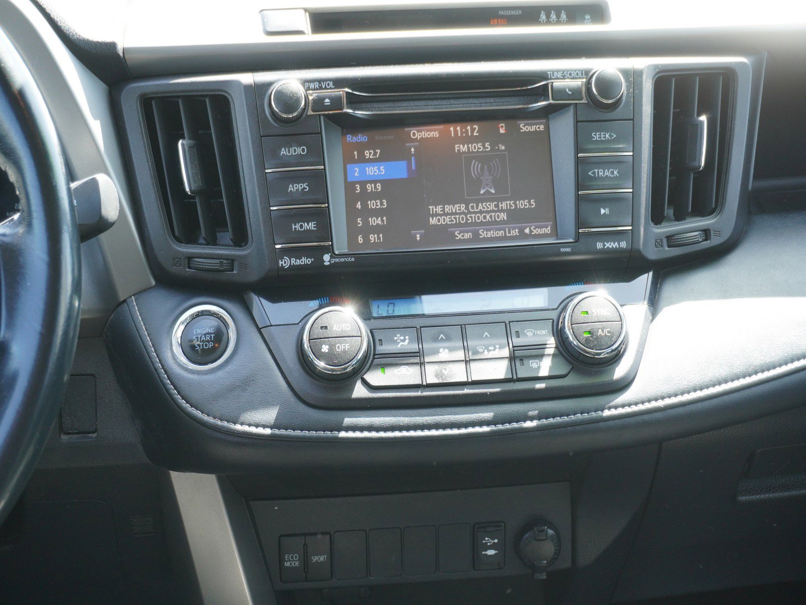 Used 2018 Toyota RAV4 XLE w/ Plus Extra Value Package AWD/4WD image 16