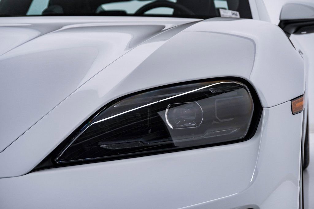 Certified 2025 Porsche Taycan image 7