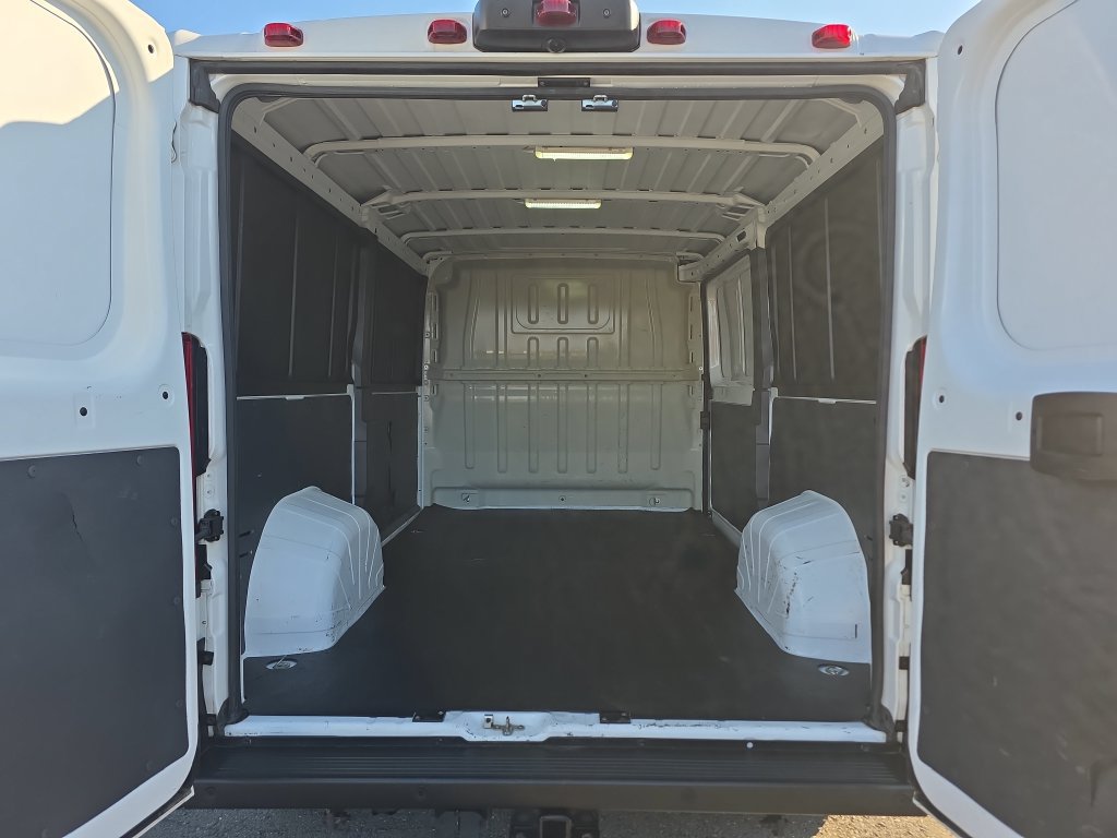 Used 2021 RAM ProMaster 2500 FWD image 16