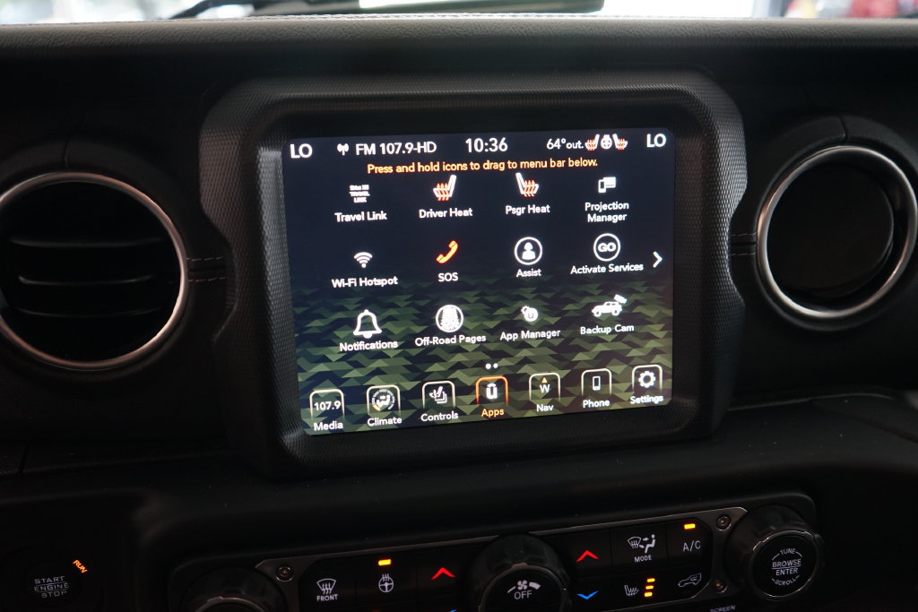 Used 2023 Jeep Wrangler Unlimited Sahara w/ Cold Weather Group AWD/4WD image 33