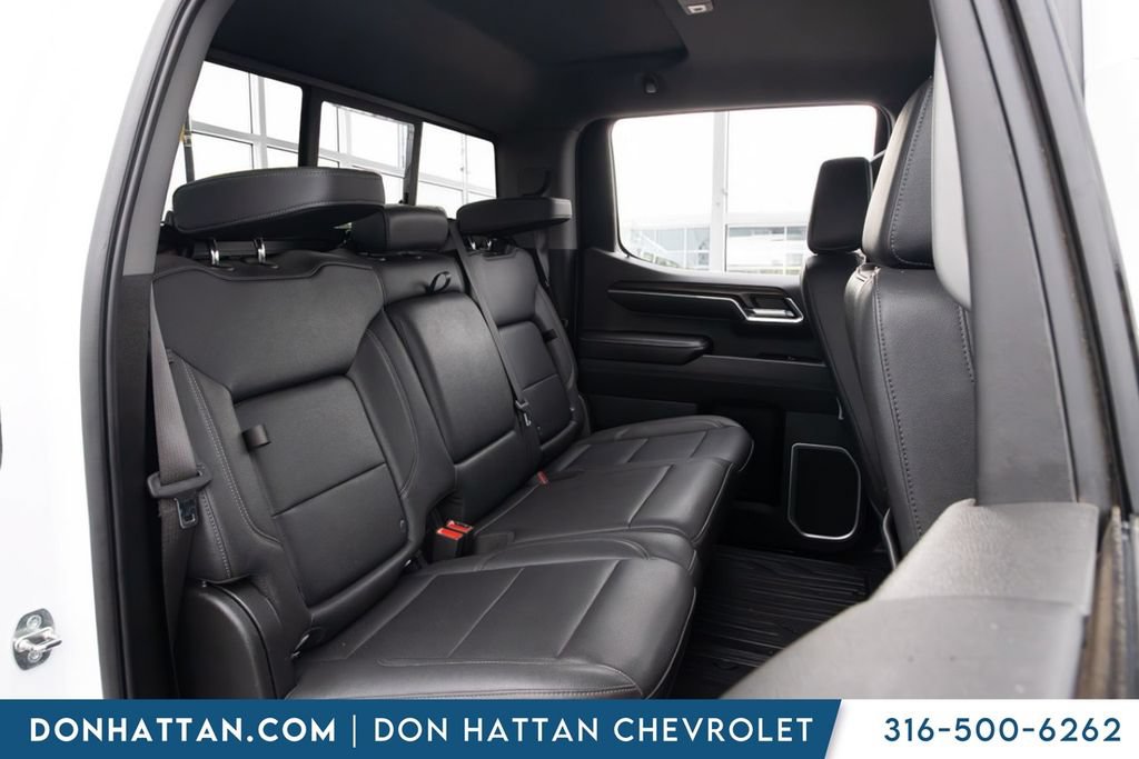Used 2023 GMC Sierra 1500 SLT w/ SLT Premium Plus Package AWD/4WD image 17