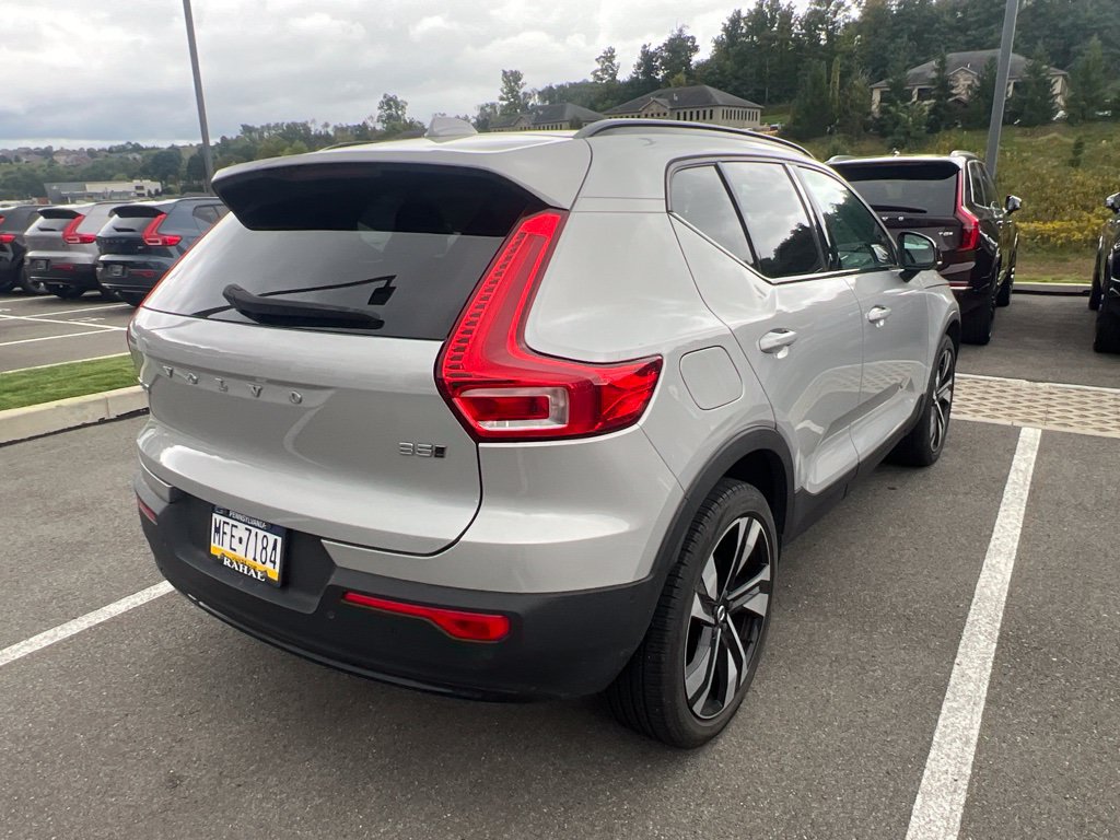 Certified 2023 Volvo XC40 B5 Ultimate w/ Climate Package AWD/4WD image 23