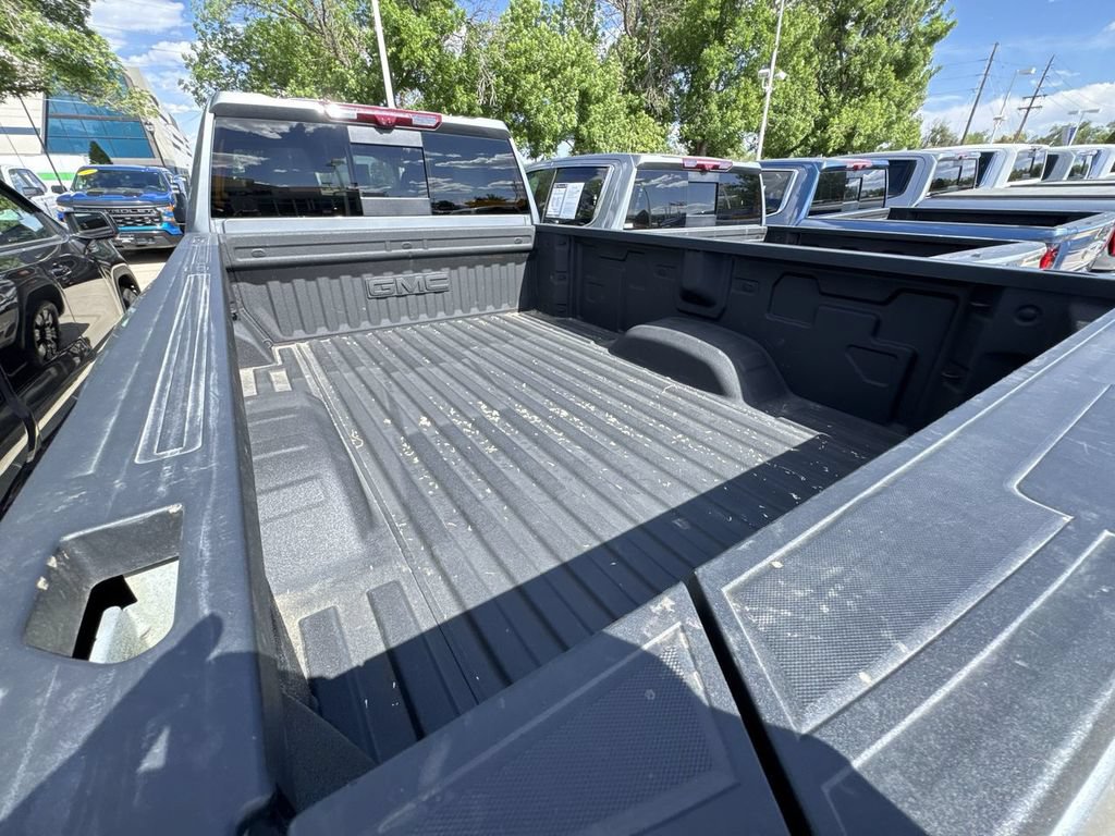 Certified 2025 GMC Sierra 3500 Denali w/ Denali Reserve Package AWD/4WD image 29