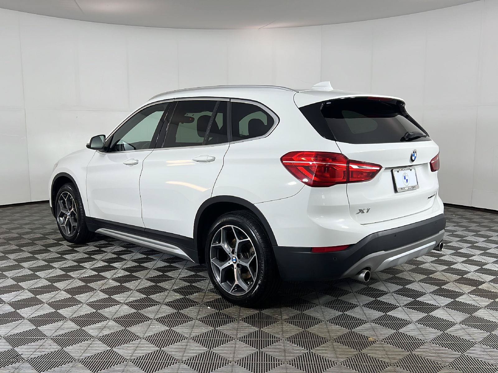 Used 2018 BMW X1 xDrive28i AWD/4WD image 9