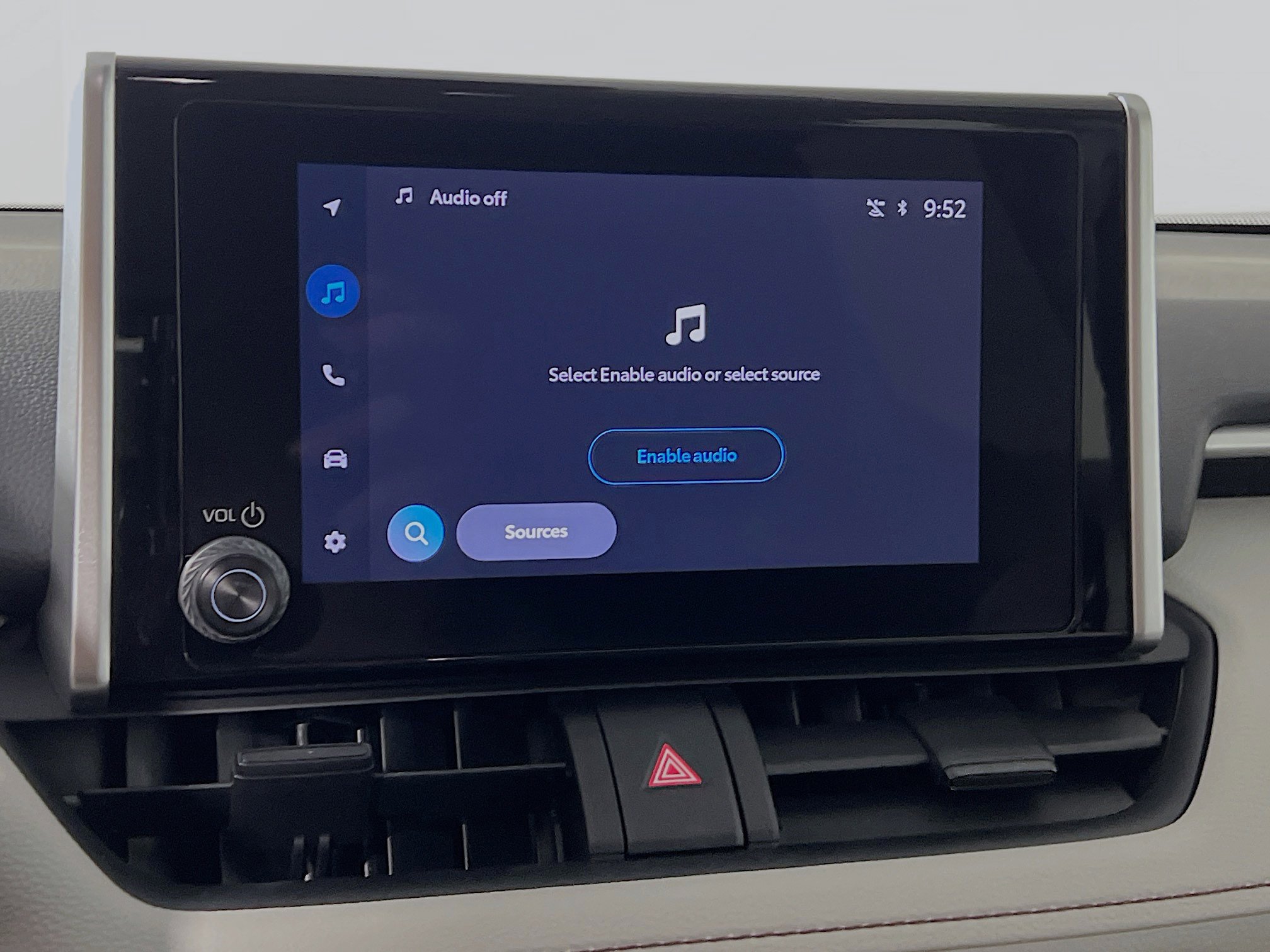 Used 2025 Toyota RAV4 XLE image 27