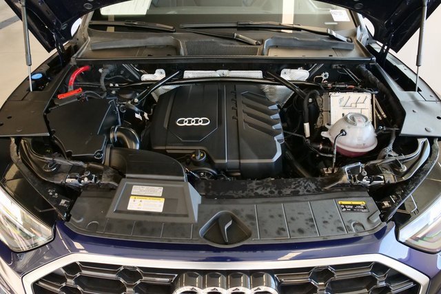 Certified 2025 Audi Q5 2.0T Premium Plus w/ Premium Plus Package image 9