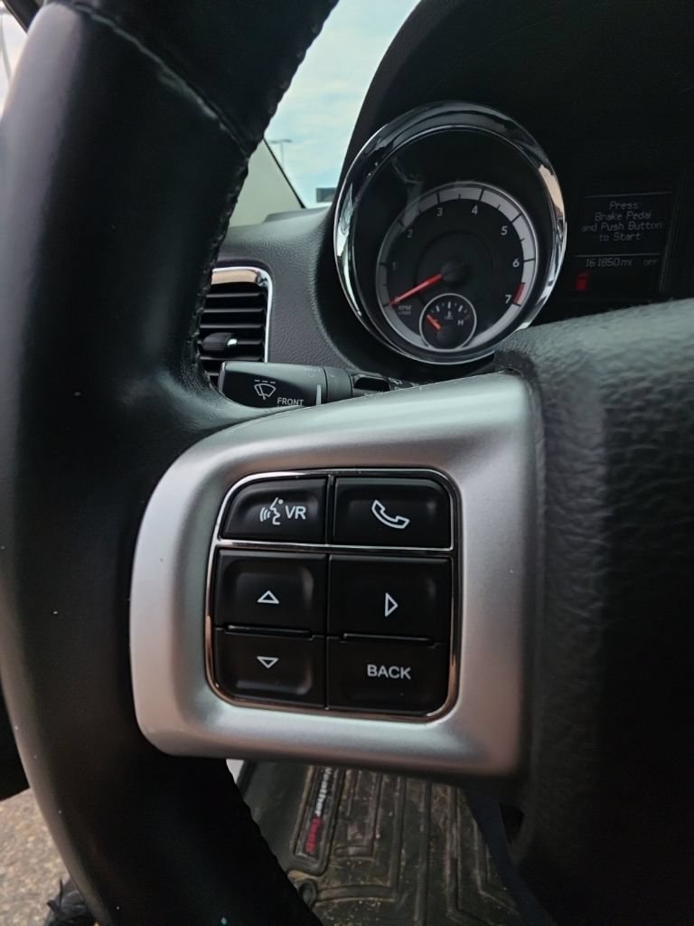 Used 2013 Dodge Durango Crew AWD/4WD image 10