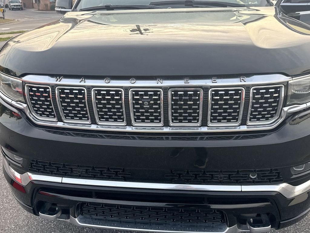 Used 2022 Jeep Grand Wagoneer Series III w/ Rear Seat Video Group 1 image 31