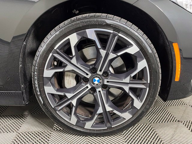 Used 2025 BMW 330i xDrive Sedan w/ Premium Package AWD/4WD image 8