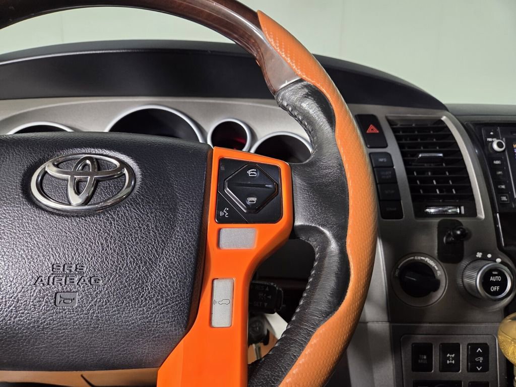 Used 2015 Toyota Sequoia Platinum image 16