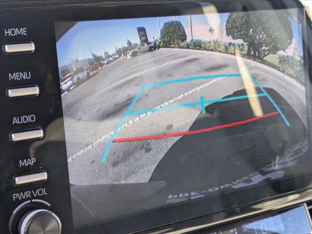 Used 2022 Toyota Sienna XLE image 12