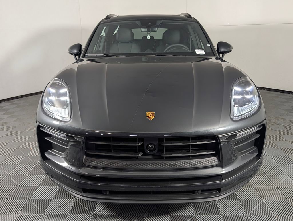 New 2026 Porsche Macan image 12