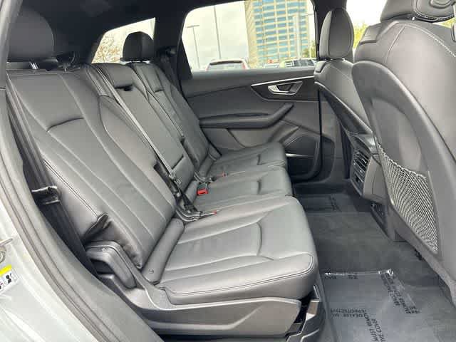 Used 2025 Audi Q7 3.0T Premium Plus AWD/4WD image 19
