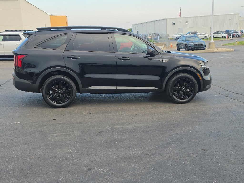 Used 2023 Kia Sorento S AWD/4WD image 10