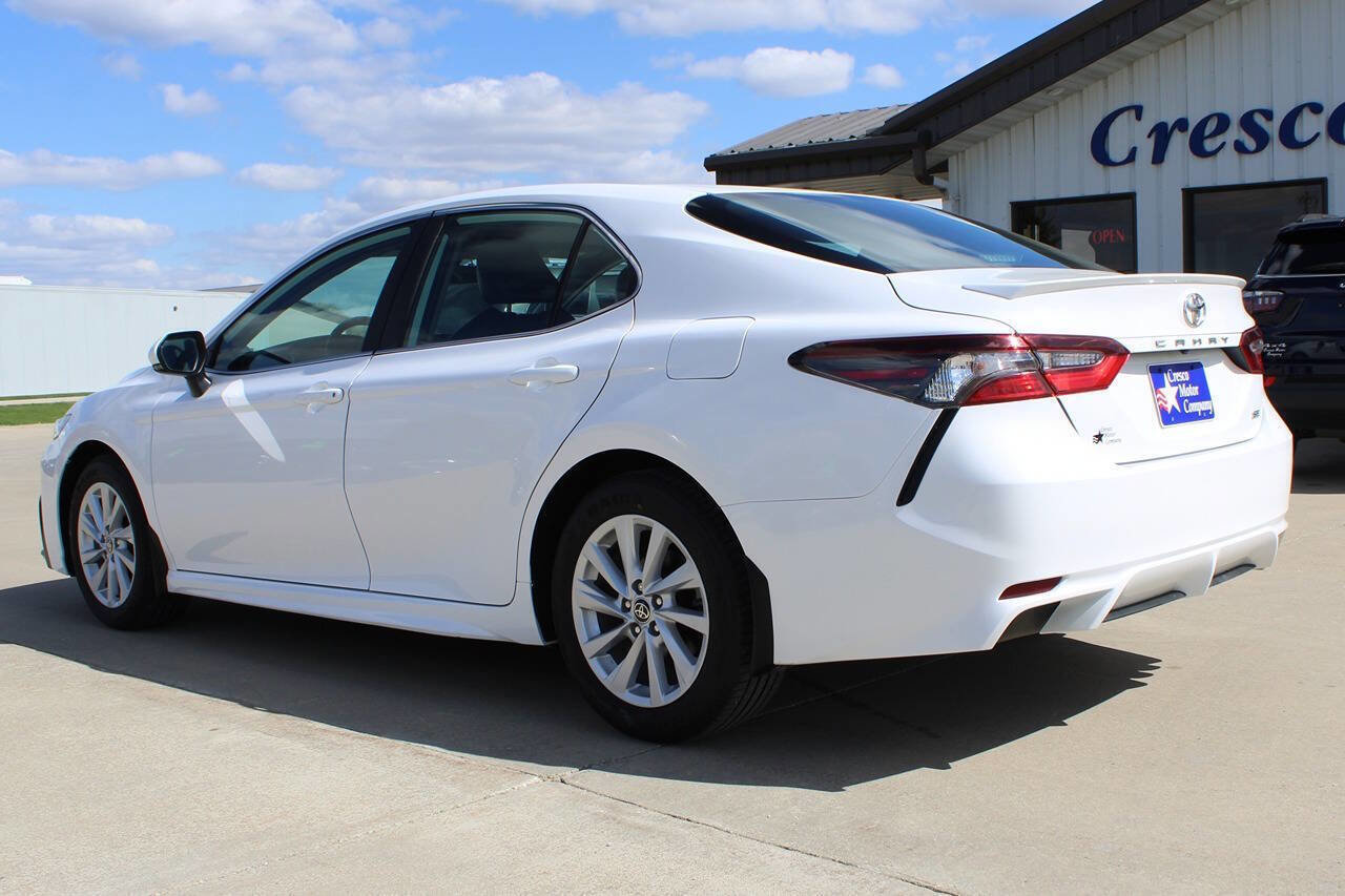 Used 2024 Toyota Camry SE FWD image 7