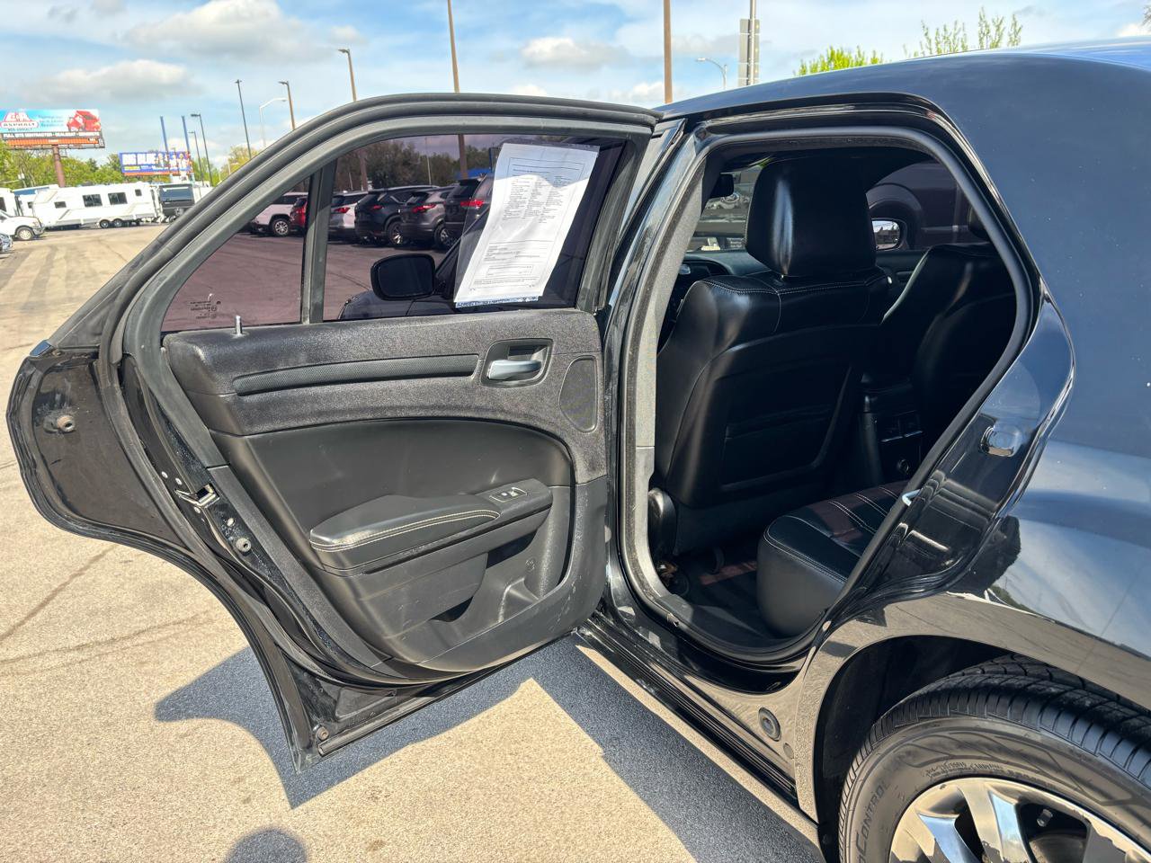 Used 2014 Chrysler 300 S image 13