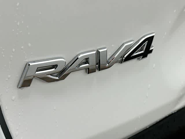 Used 2023 Toyota RAV4 LE FWD image 25