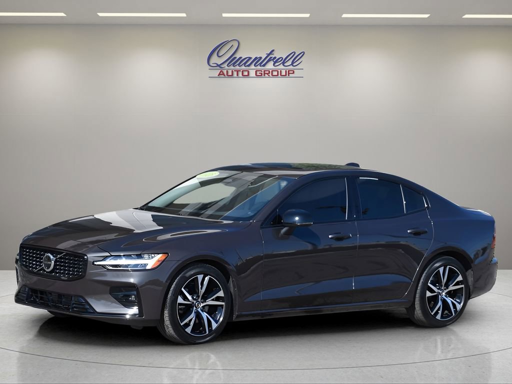 Used 2025 Volvo S60 B5 Plus FWD image 7