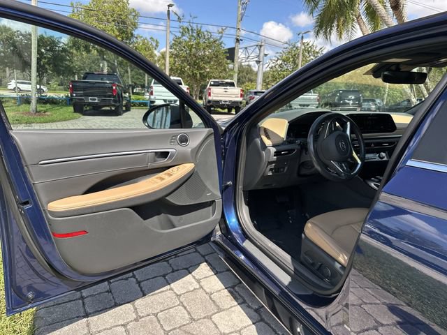 Used 2020 Hyundai Sonata Limited w/ Cargo Package FWD image 22