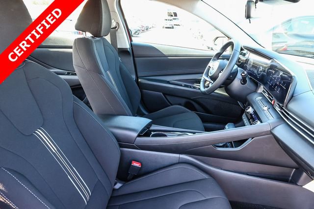 Certified 2023 Hyundai Elantra SEL w/ Convenience Package FWD image 19