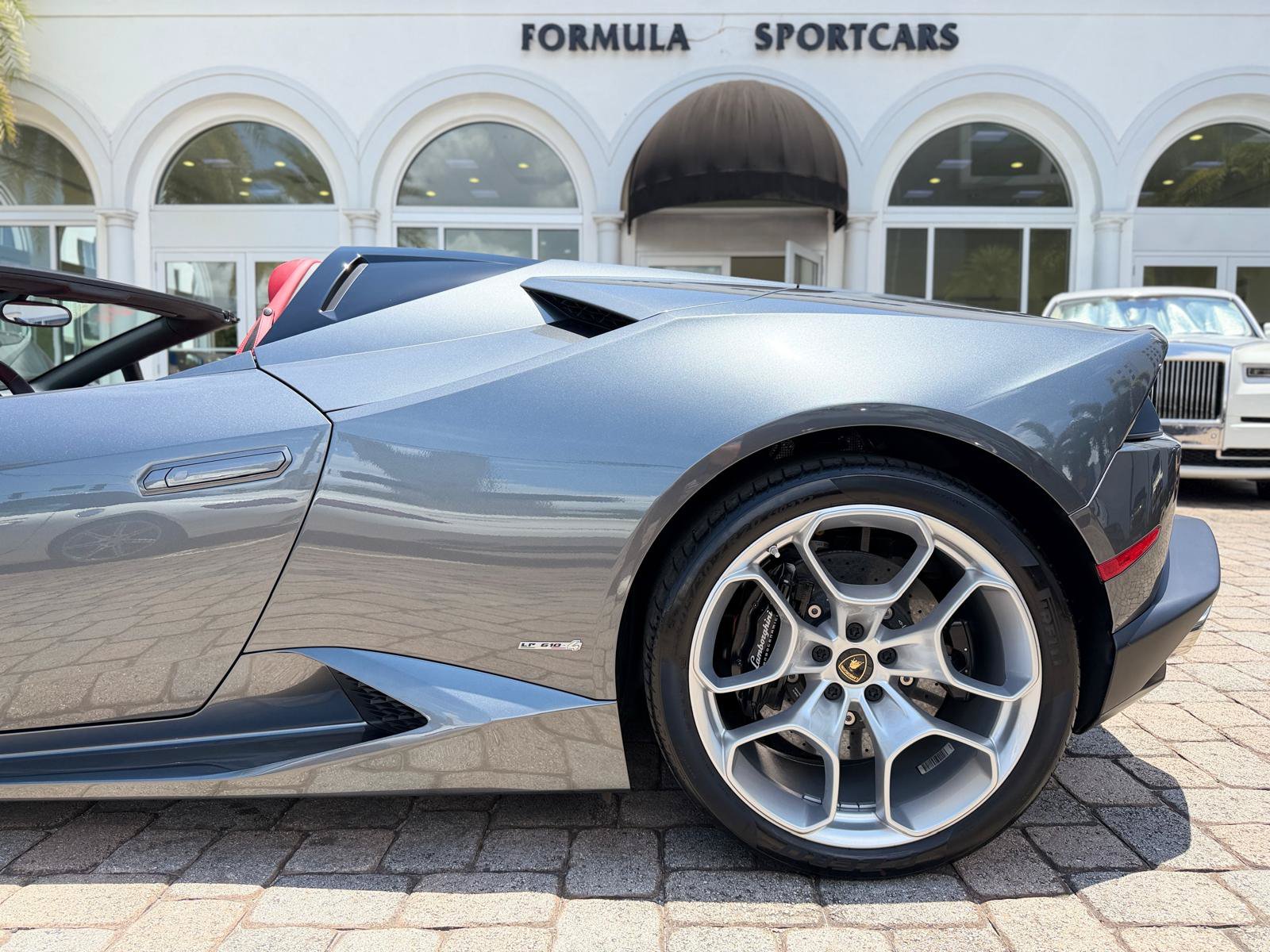 Used 2016 Lamborghini Huracan LP 610-4 AWD/4WD image 22