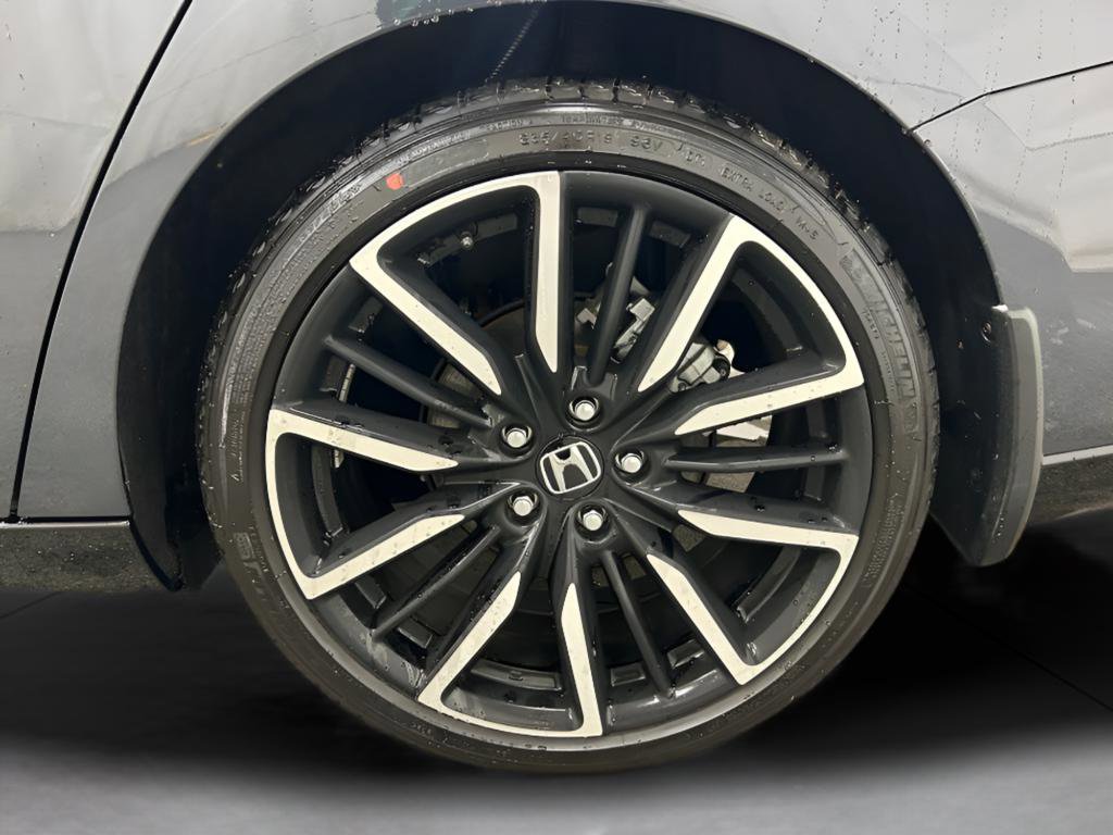 Used 2025 Honda Accord Touring image 27