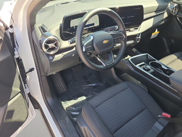 New 2026 Chevrolet Equinox LT w/ Safety and Technology Package FWD image 19