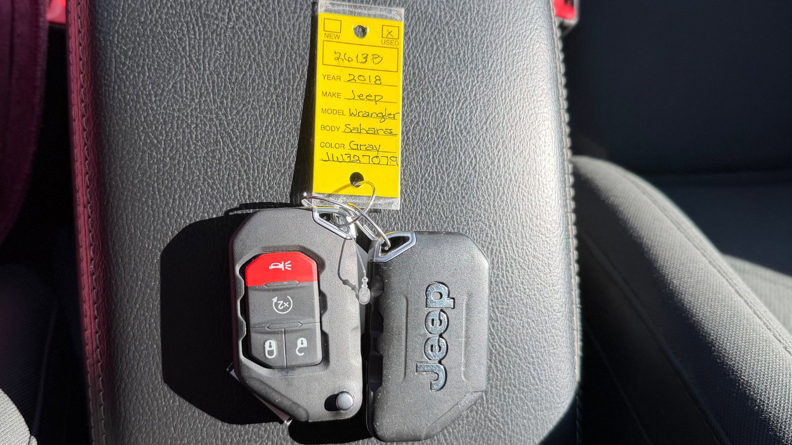Used 2018 Jeep Wrangler Unlimited Sahara image 35