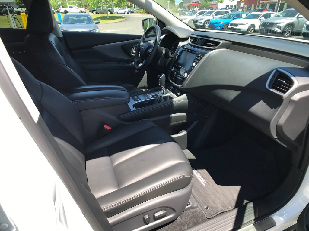 Used 2024 Nissan Murano SV w/ SV Midnight Edition Package AWD/4WD image 28