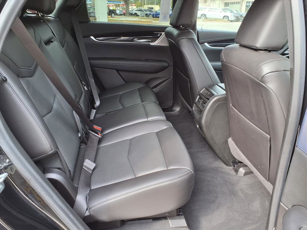 Certified 2025 Cadillac XT5 Premium Luxury image 13