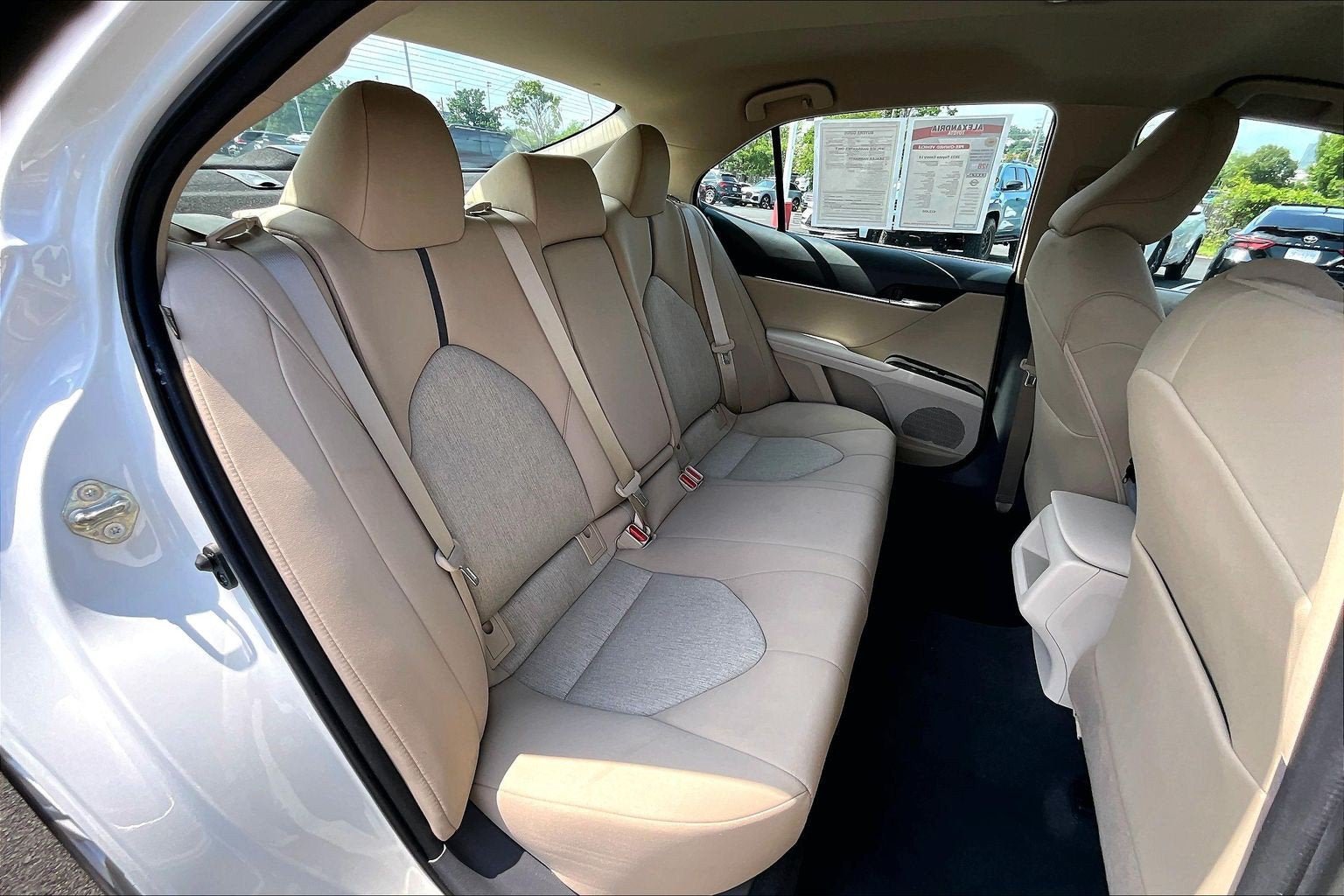 Used 2021 Toyota Camry LE w/ Convenience Package FWD image 25