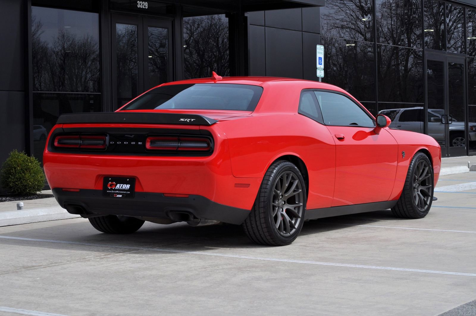Used 2015 Dodge Challenger SRT Hellcat image 17