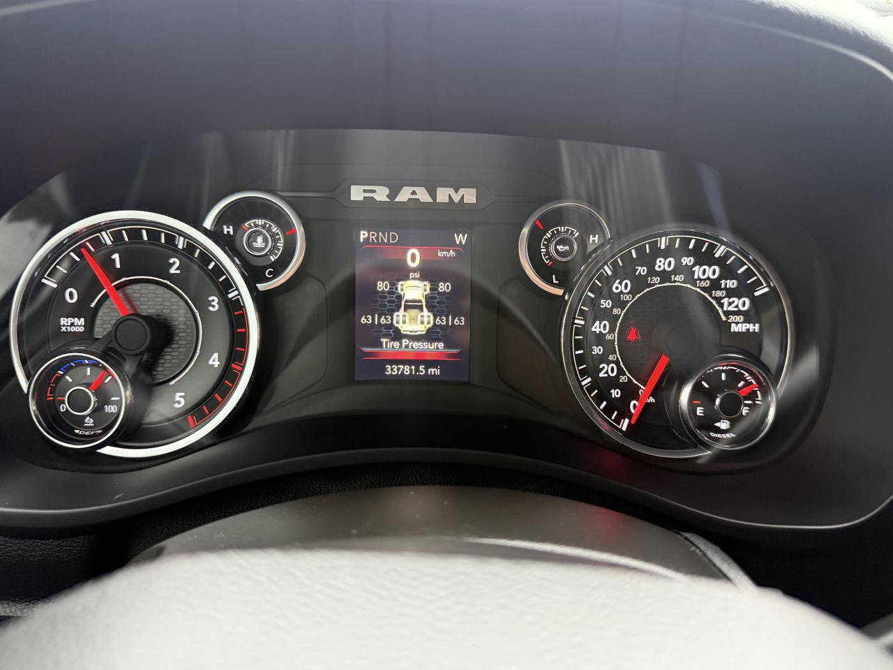 Used 2024 RAM 3500 Big Horn w/ Night Edition AWD/4WD image 21