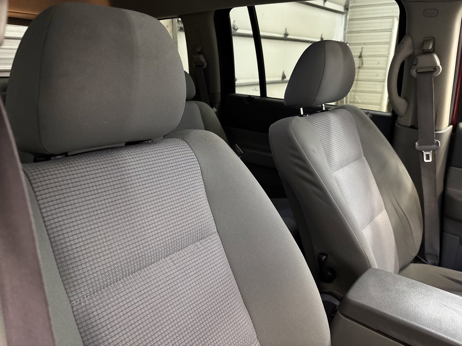 Used 2008 Dodge Durango SLT image 29