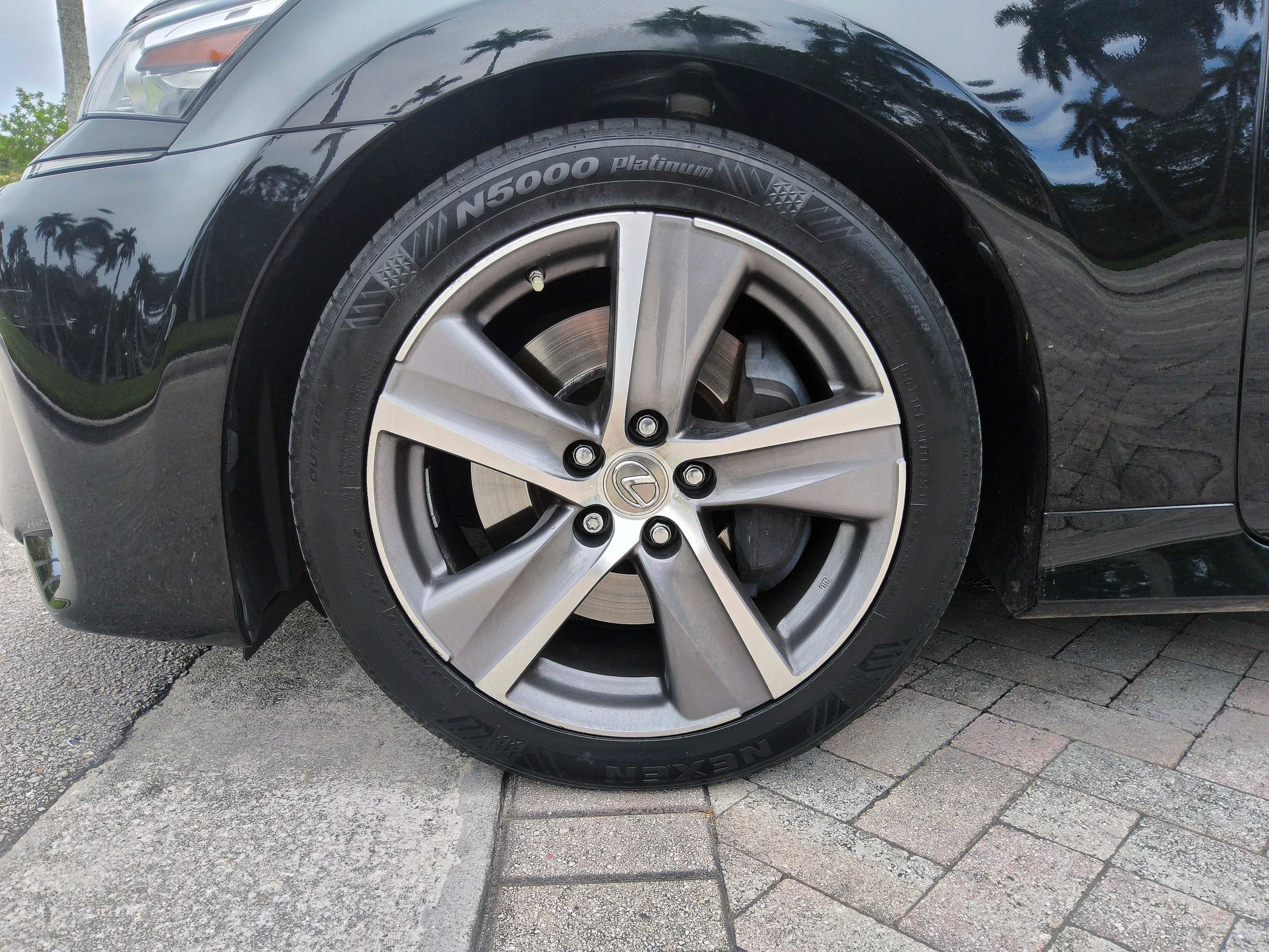 Used 2017 Lexus GS 350 w/ Preferred Accessory Package RWD image 48