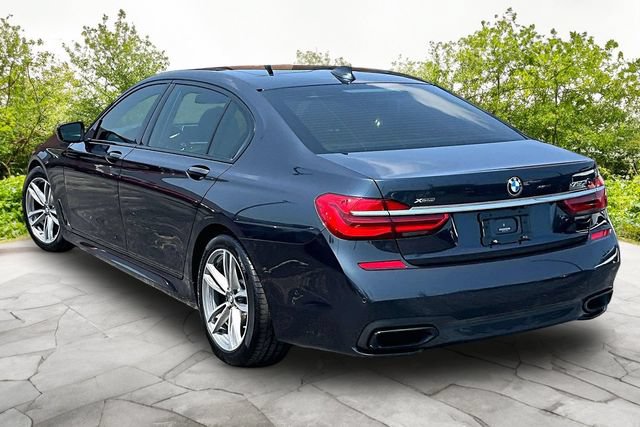 Used 2018 BMW 750i xDrive AWD/4WD image 11