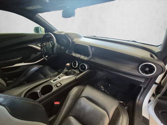 Used 2016 Chevrolet Camaro SS RWD image 21