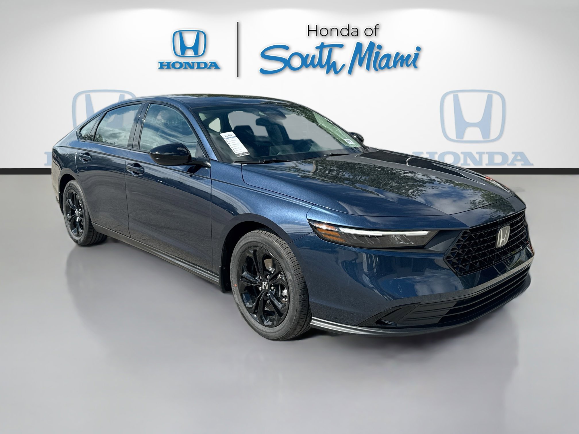 New 2025 Honda Accord SE image 1