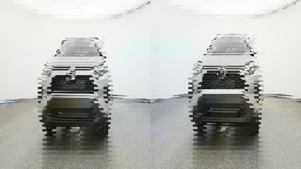 New 2025 Toyota RAV4 XLE image 31