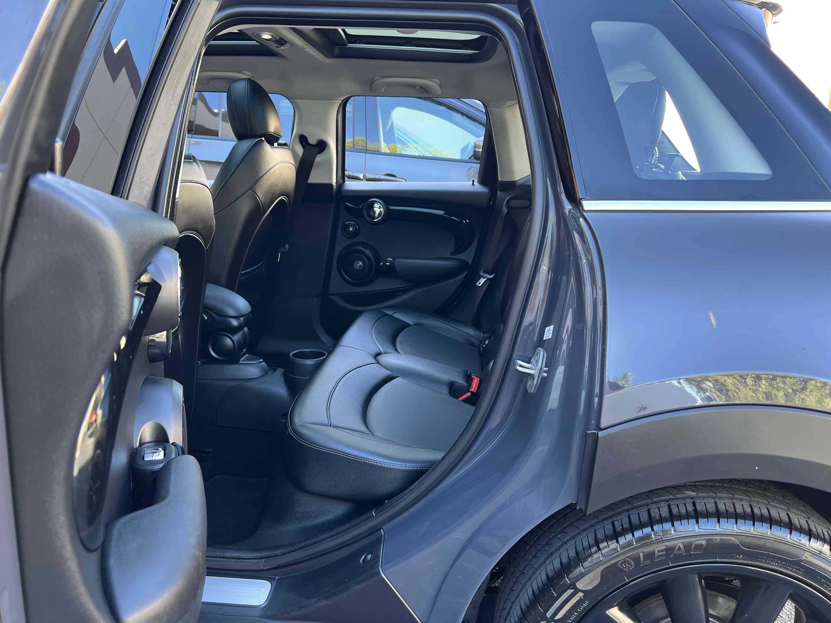 Used 2018 MINI Cooper S FWD image 94