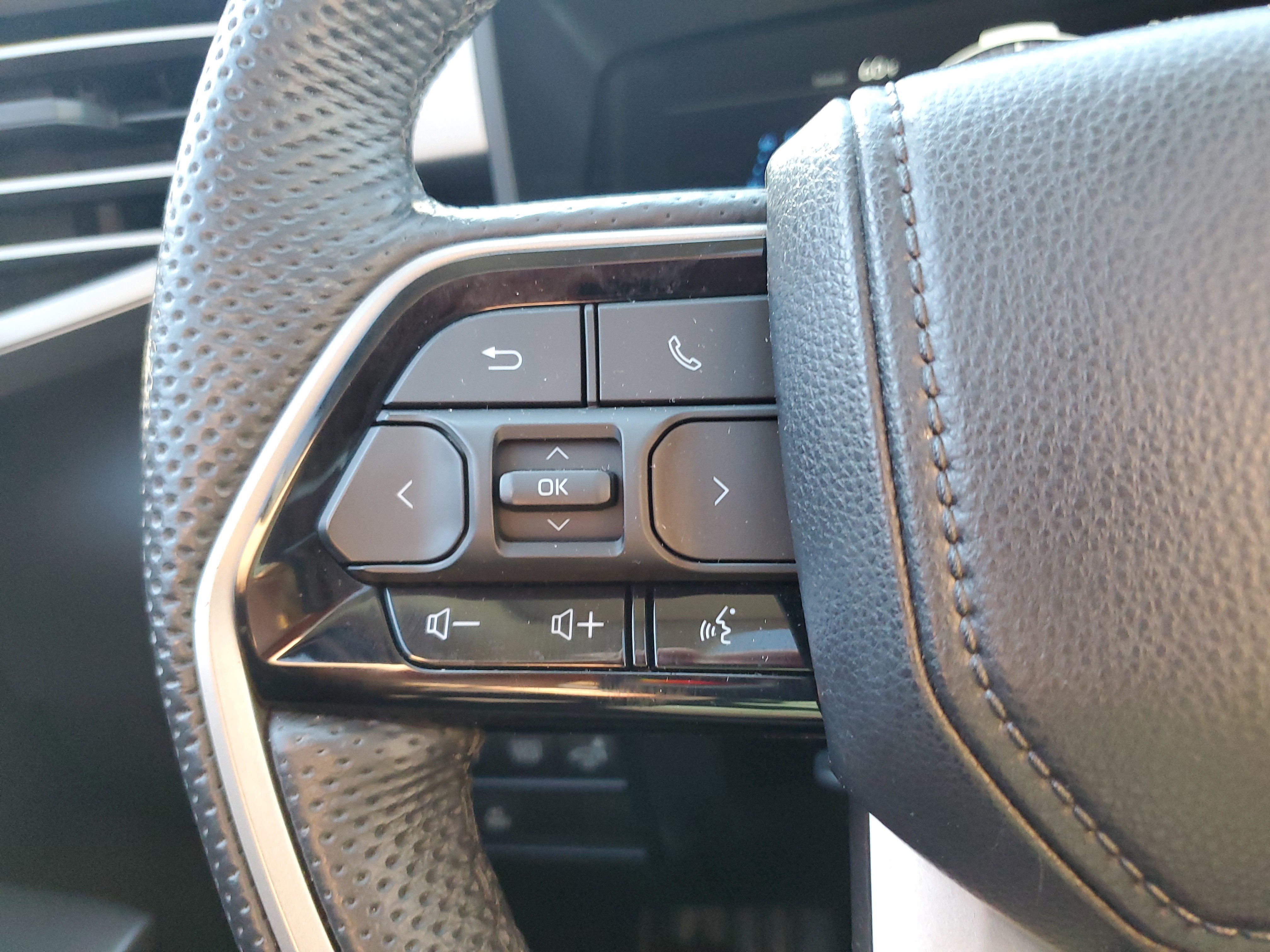 Used 2024 Toyota Tundra Limited image 18