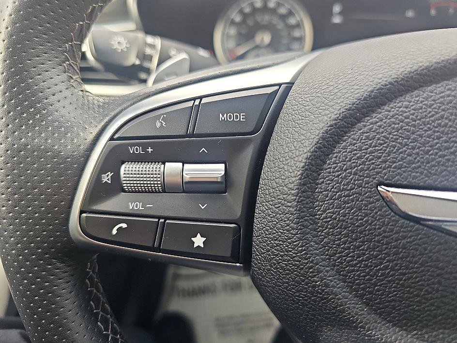 Used 2023 Genesis G70 3.3T w/ Sport Prestige Package image 24