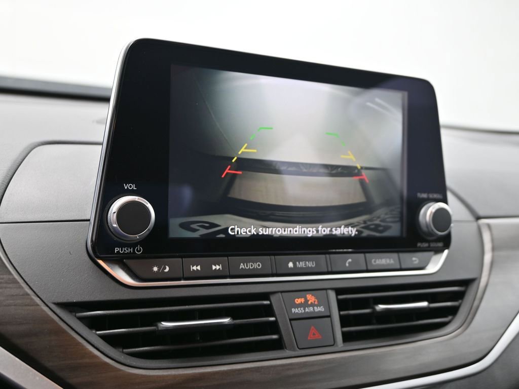 Used 2025 Nissan Altima 2.5 SV image 21