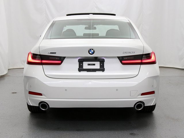 Used 2023 BMW 330i xDrive Sedan image 6