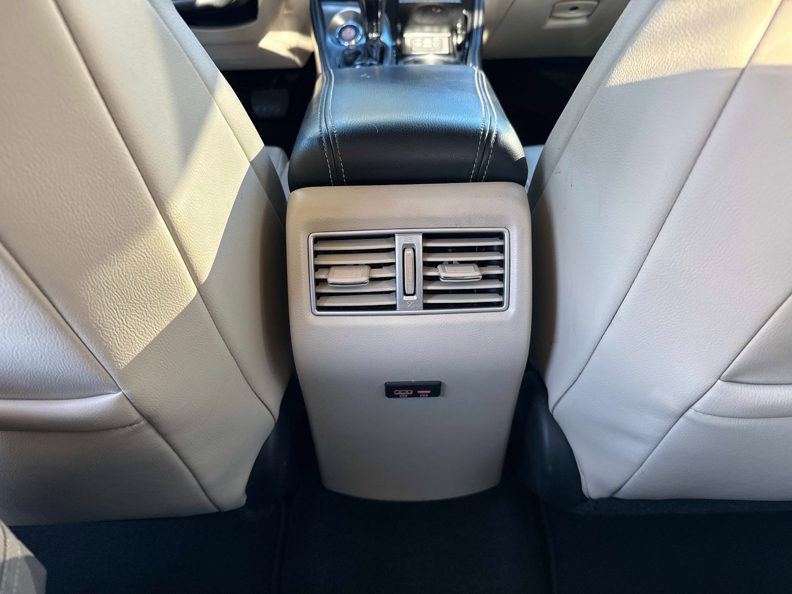 Used 2020 Nissan Maxima 3.5 SV w/ Illumination Package image 15