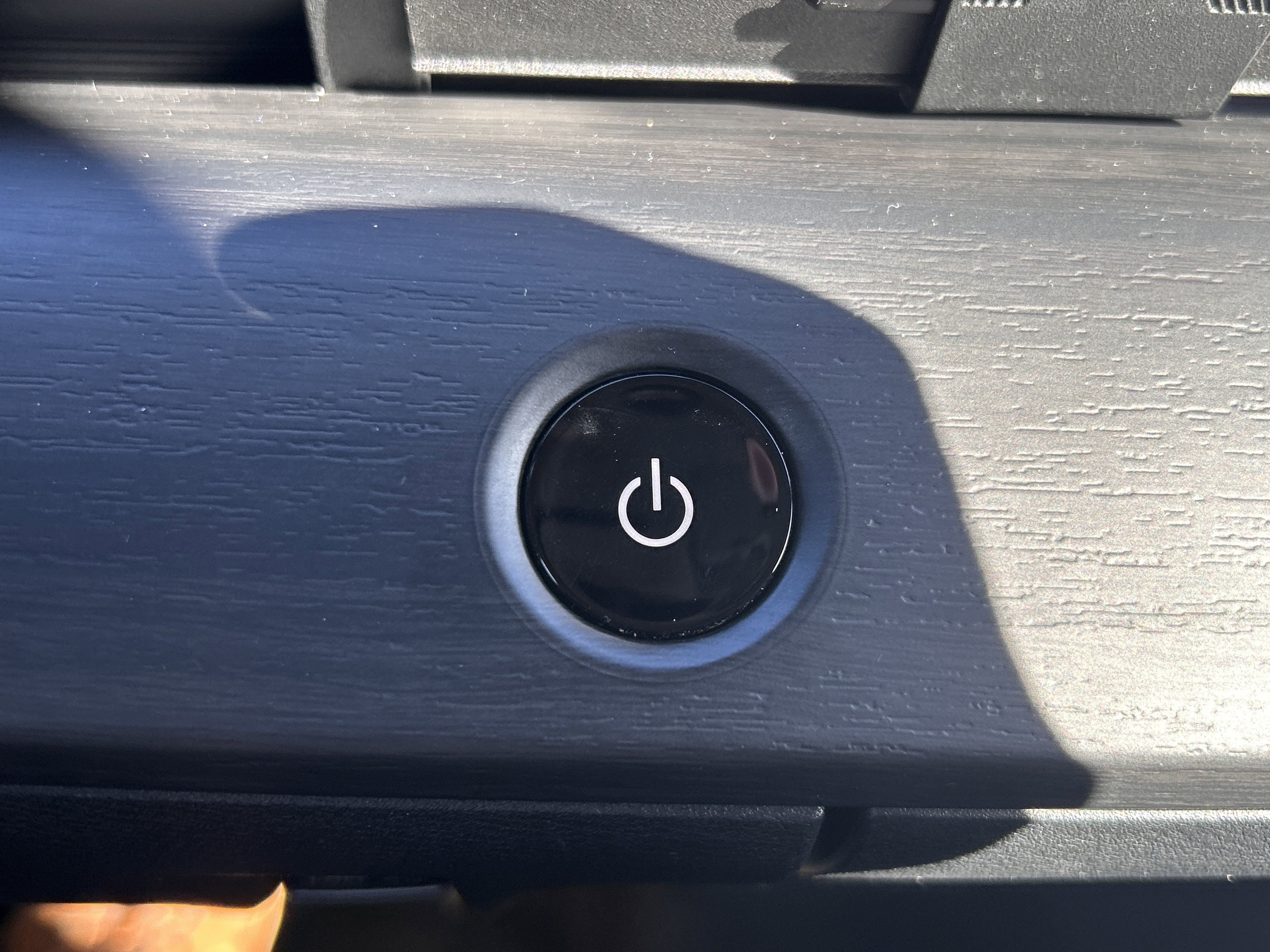 Used 2023 Nissan Ariya FWD image 16