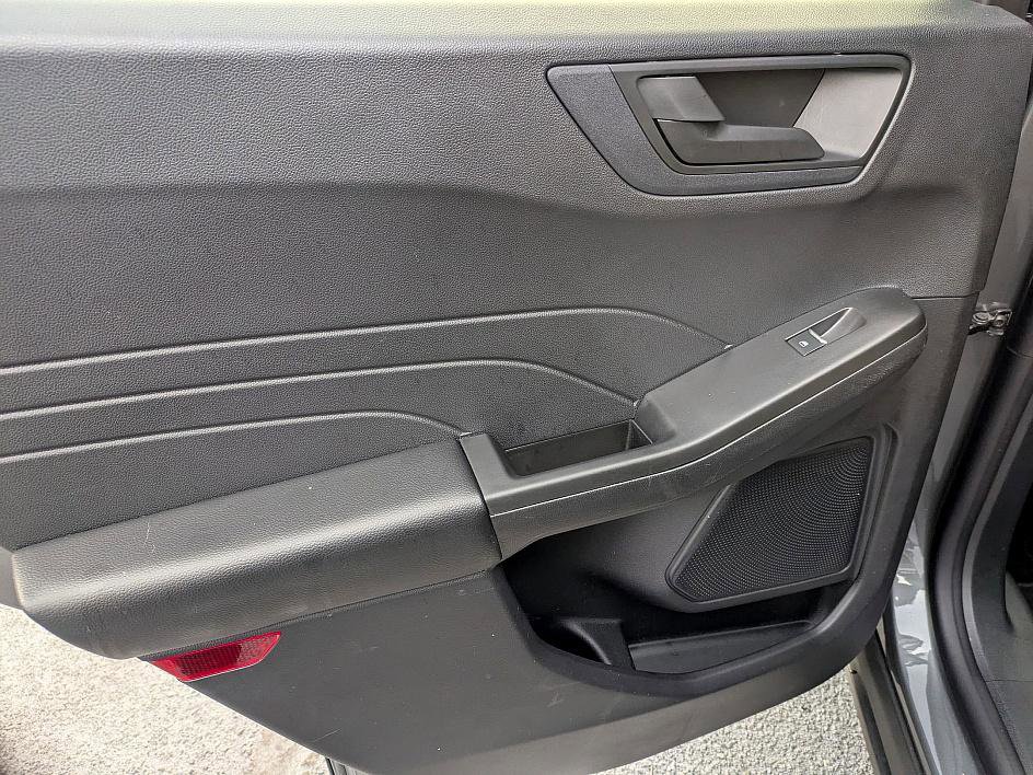 Used 2022 Ford Escape SE image 23