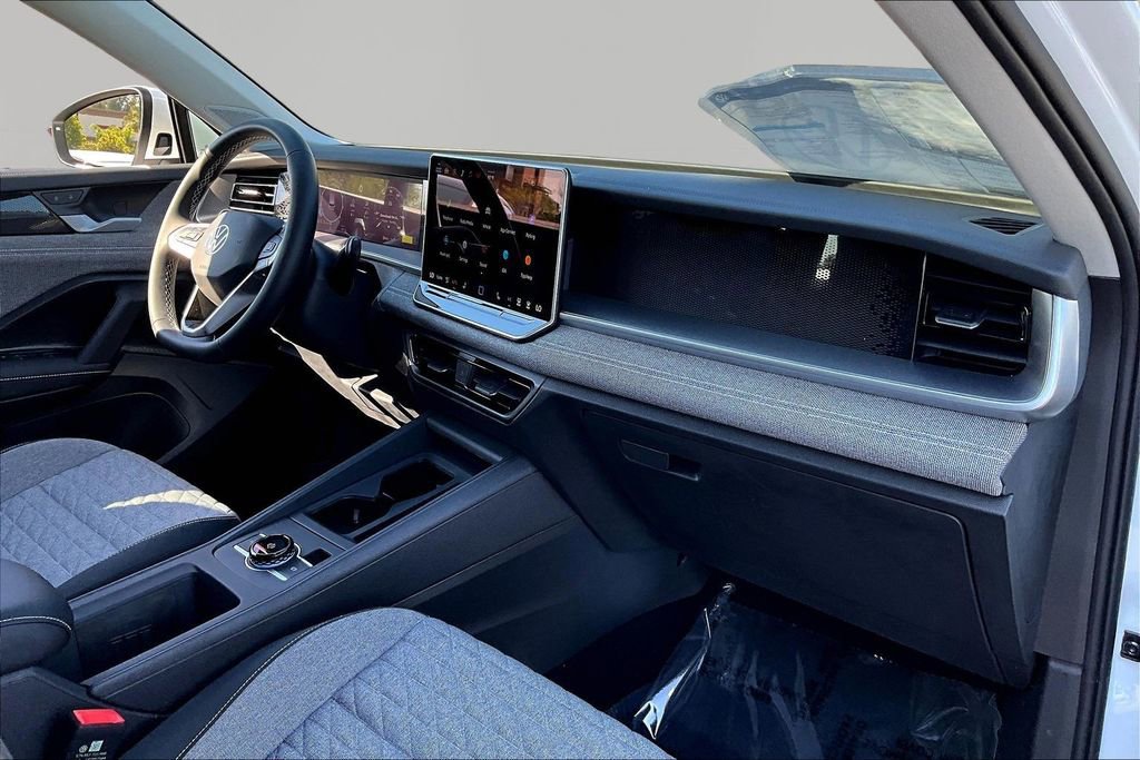New 2026 Volkswagen Tiguan S image 23